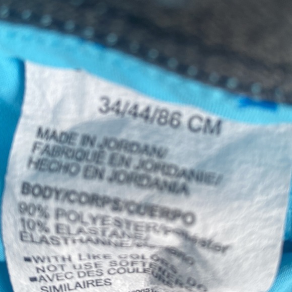 🍍UNDER ARMOUR GOLF SHORTS 🍍SIZE 34🍍S-1 - Picture 3 of 3